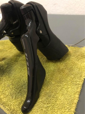 Shimano 105 R7000 STI