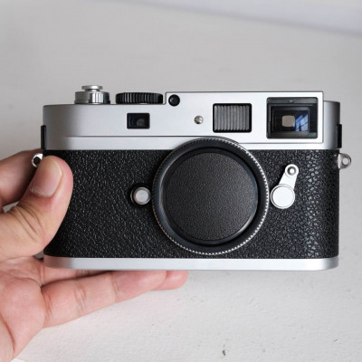 Leica M9-P (replaced sensor)