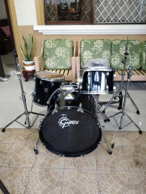 Gretsch Black Hawk - no Cymbals, no Throne.