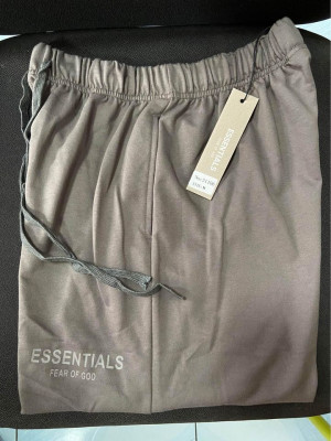 ESSENTIALS FEAR OF GOD