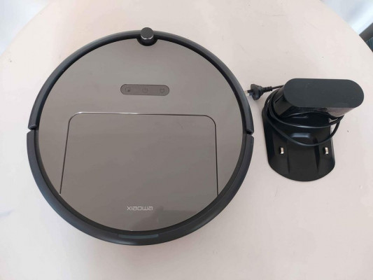 Roborock smart vacuum