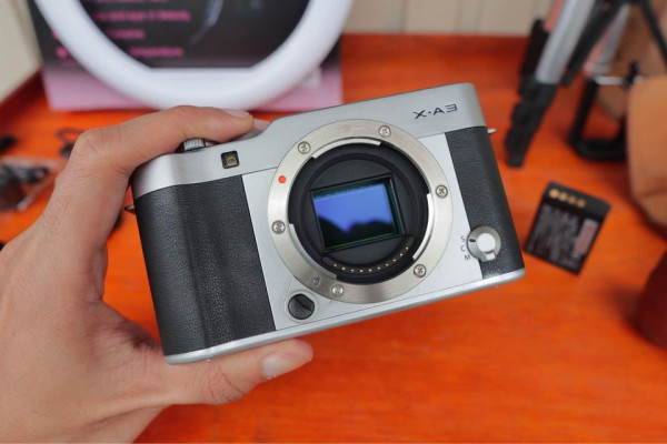 Fujifilm X-A3 Mirrorless VLOGGING Camera