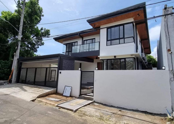Fully Furnished House in Quezon City