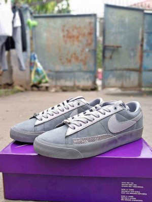 FS: FPAR NIKE SB BLAZER LOW 'COOLGREY'