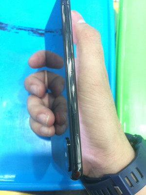 iPhone xs 256GB Factory Unlocked