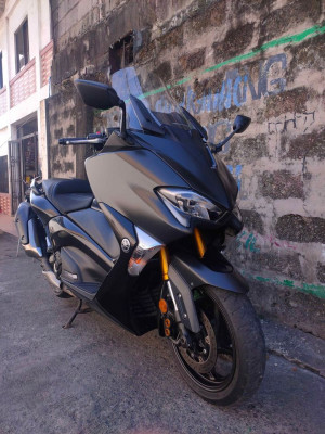 2018 Yamaha tmax