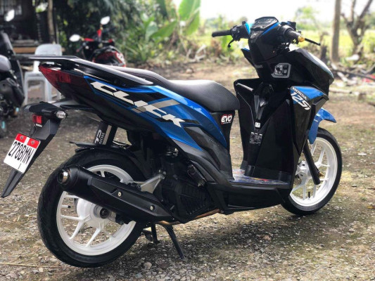 2019 Yamaha click v2