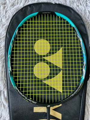 Yonex NanoFlare 700