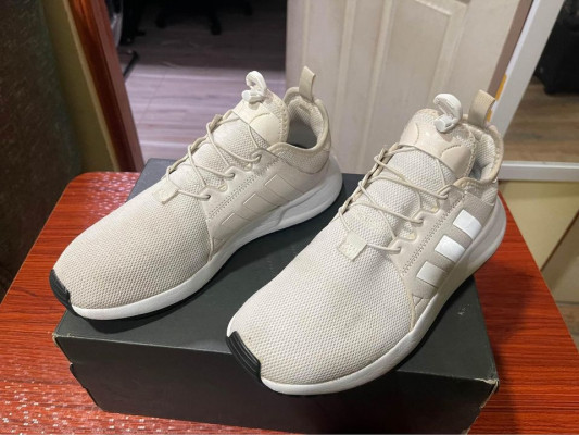 Adidas shoes unisex size us6