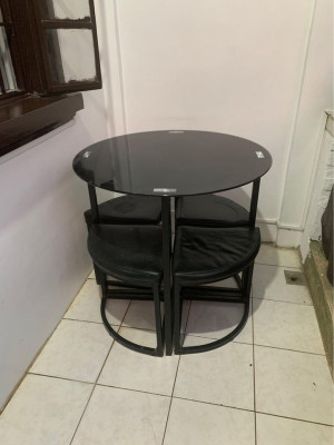 Pre-Loved Round Table Space Saver