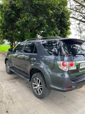 2015 Toyota fortuner