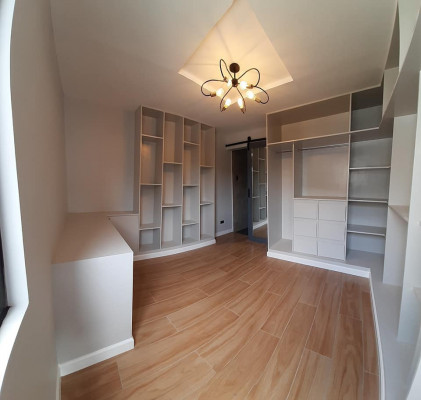 Greenwoods Pasig Corner House For sale