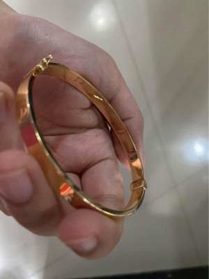 18K CARTIER LOVE BANGLE