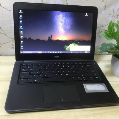 DELL LATITUDE 3380 i5 7th gen 240gb ssd 8gb ram