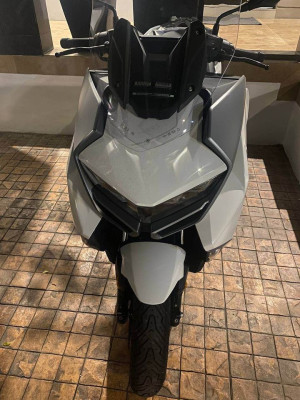 2020 BMW c400 gt 2020