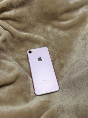 IPHONE 7 32GB FORSALE