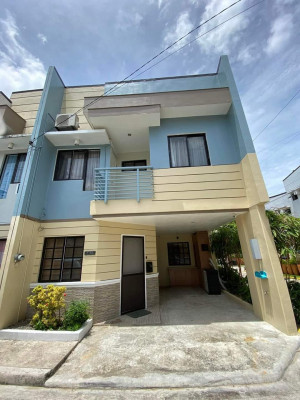 HOUSE AND LOT FOR SALE!!!