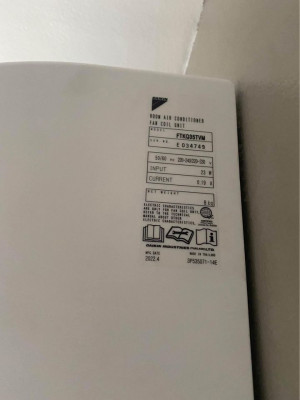 Daikin 1.5hp Split type Aircon Inverter