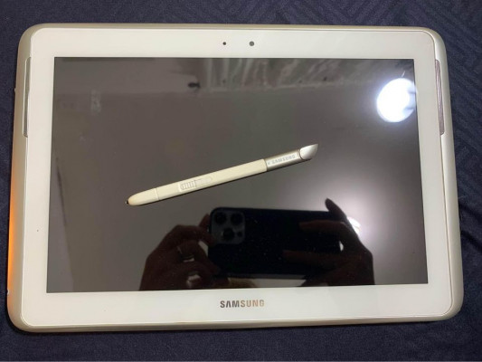 SAMSUNG NOTE 10.1 16GB GOOD FOR BACK UP