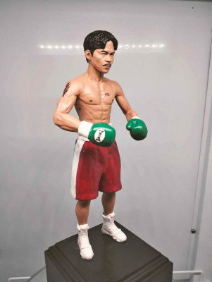 Manny pacquiao figures/statue