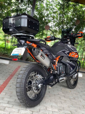 2020 KTM adventure r