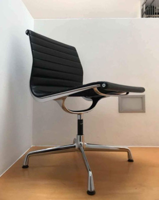 Eams Herman miller vitra