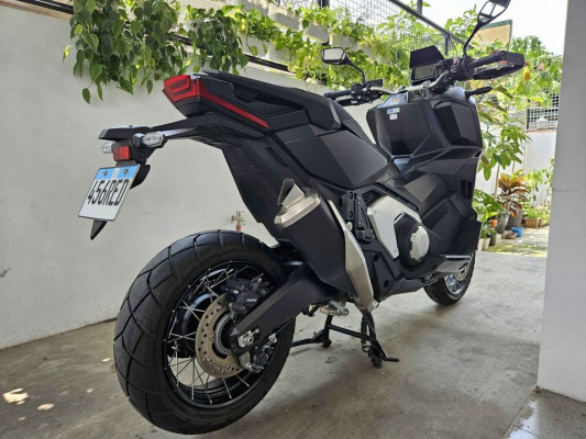 2022 Honda xadv