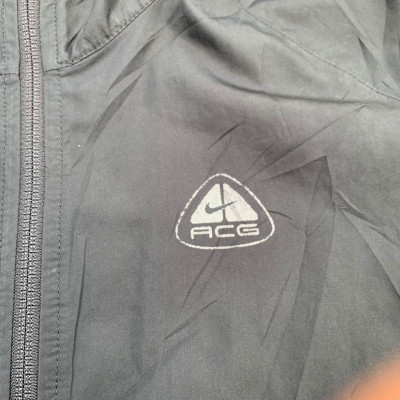Nike acg windbreaker