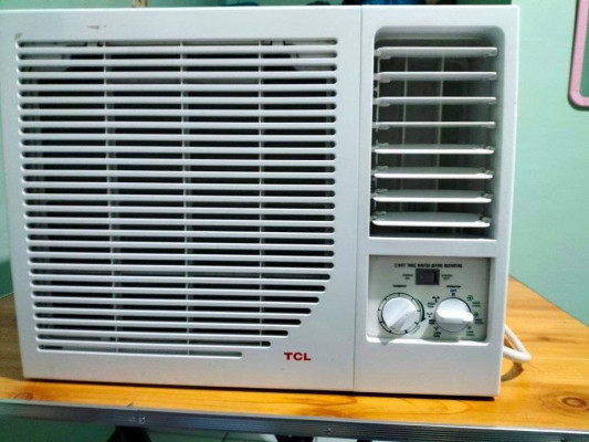 1.5HP AIRCON RUSH SALE