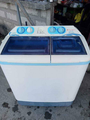 Twin Tub Washing Machine
