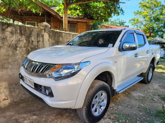 2016 MITSUBISHI STRADA 2.5 GLS V DIESEL 4X2
