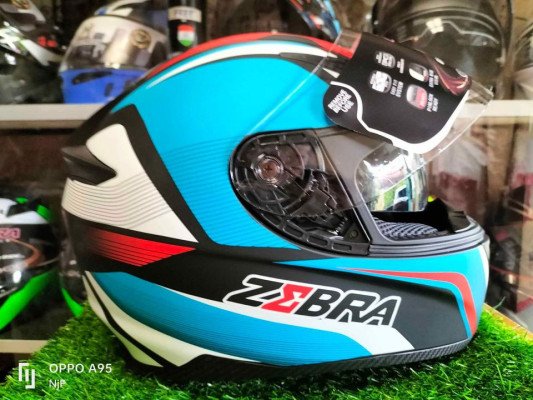 ZEBRA DUAL VISOR HELMET