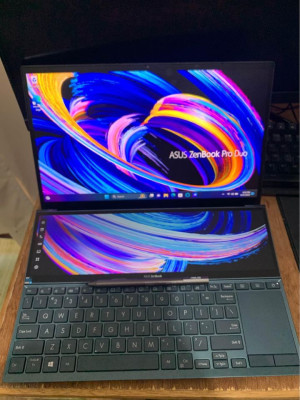 Zenbook Duo 14 dual screen