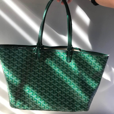GOYARD SAINT LOUIS BAG