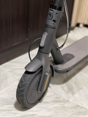 Xiaomi Mi Essential Electric Scooter