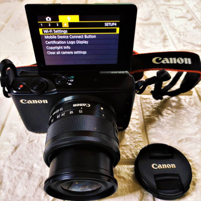 Canon EOS M10 Camera Made in Japan