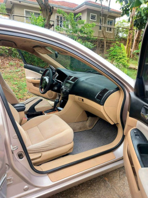 2004 Honda Accord i-VTEC vip automatic (freshness)