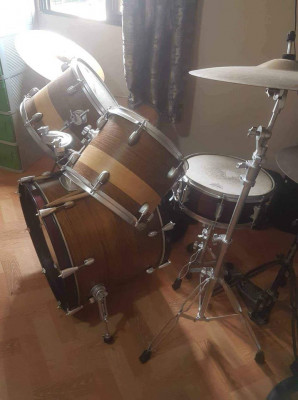 Fernando drum set