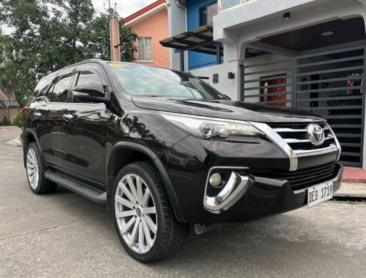 TOYOTA FORTUNER V 4X2 TO