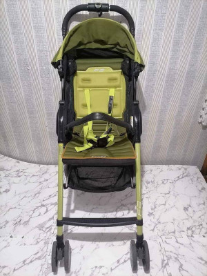 Combi f2 stroller