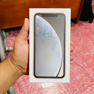 Iphone xr 128gb white smartlocked