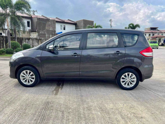 2015 SUZUKI ERTIGA GL manual transmission