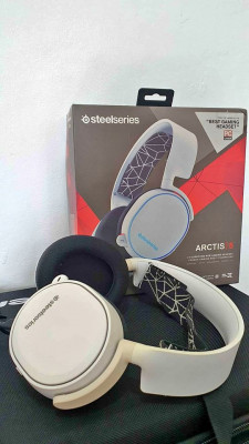 Steel Series Arctis 5