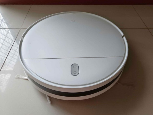 Xiao mi home robot
