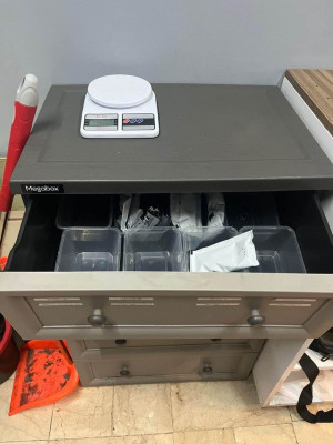 4 Drawer megabox Cabinet (preloved)