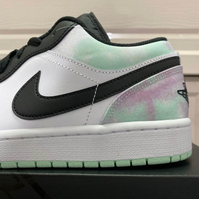 Jordan 1 low tie dye