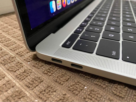 Macbook Pro 2017 128GB