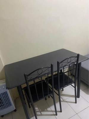 4 seater Dining Table