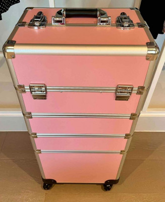 Trolley make up case