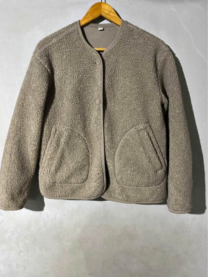 Uniqlo sherpa jacket